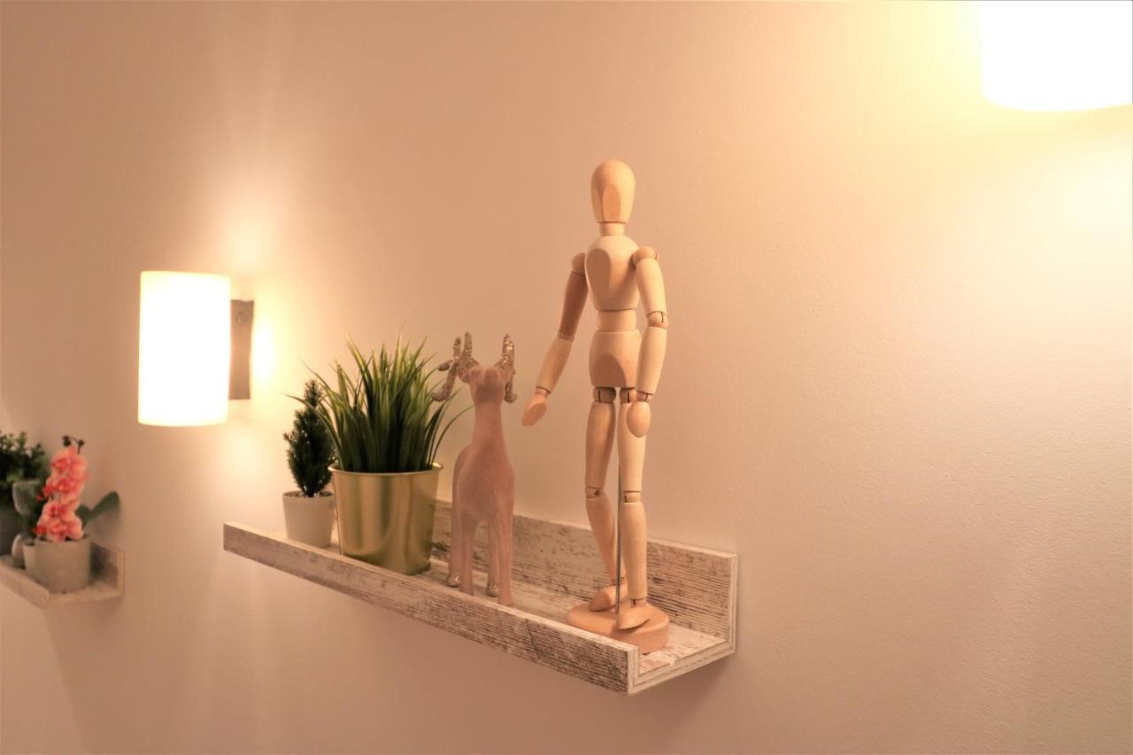 Cozy Old Town Apartment - Free Minibar بوخارست المظهر الخارجي الصورة