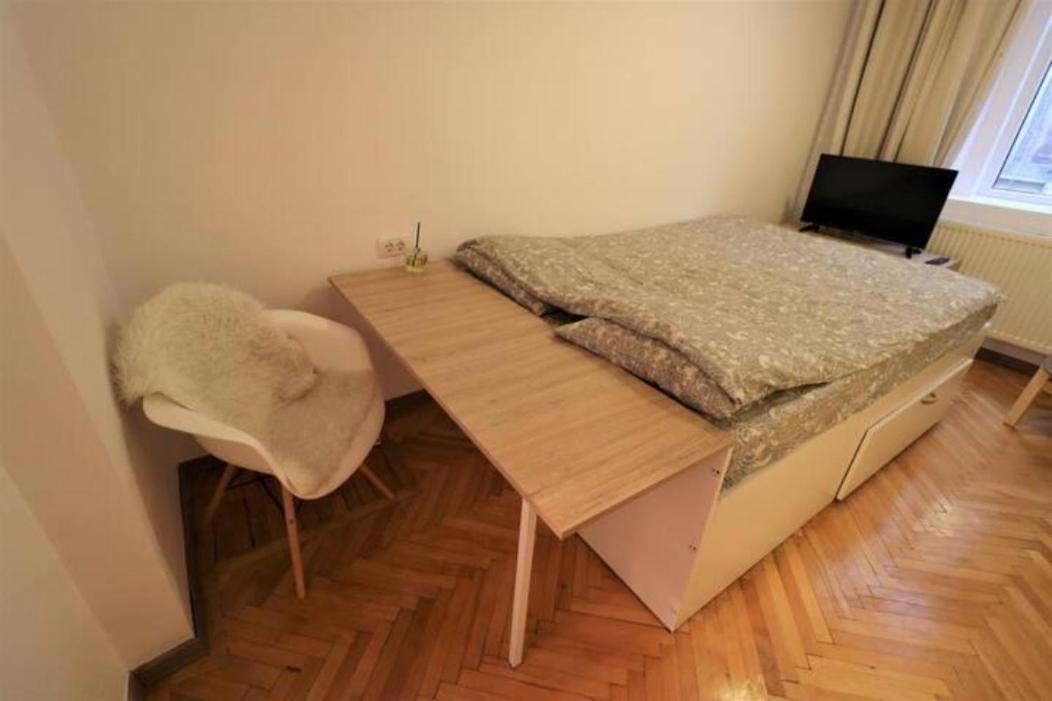 Cozy Old Town Apartment - Free Minibar بوخارست المظهر الخارجي الصورة